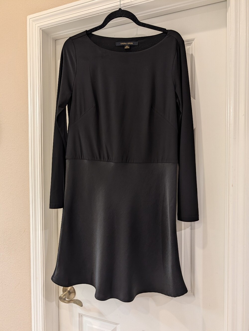 Cynthia Steffe Long Sleeve Mixed Media A Line Cocktail Dress Size Medium